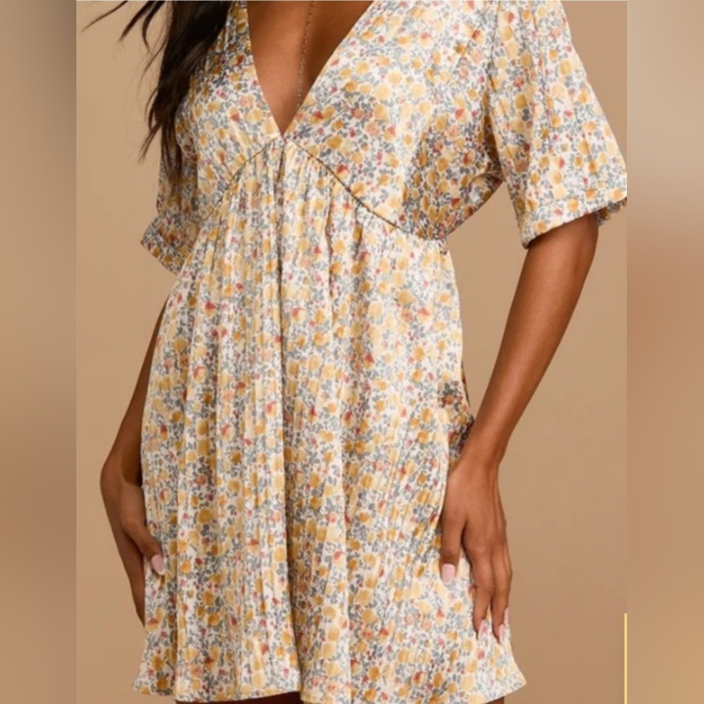 Lulu's White Floral Print Satin Babydoll Dress Size Large